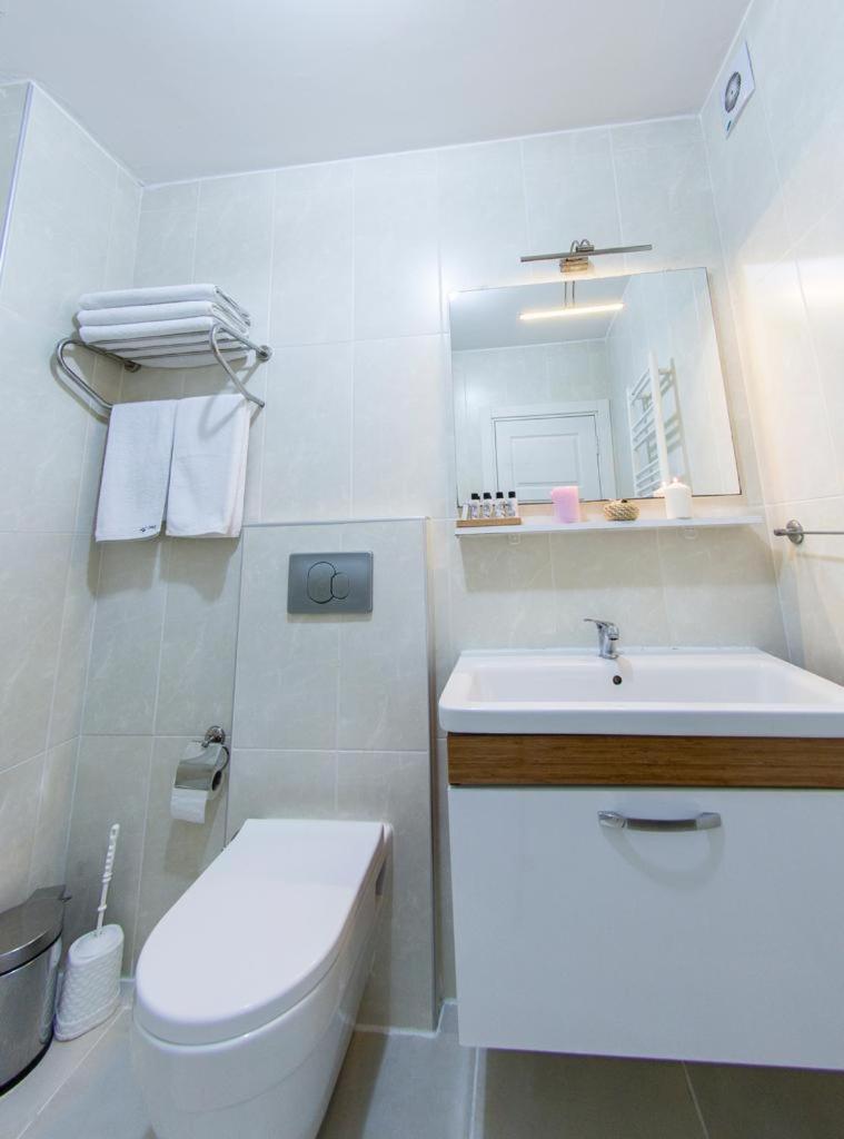 Vizavi Aparthotel *